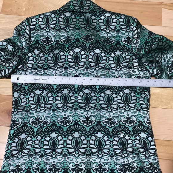 Spanned Green and Black Patterned Jacket - Picture 6 of 11